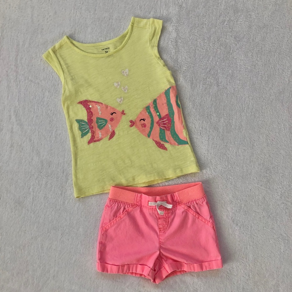 Cute t-shirt and shorts Size 3T
